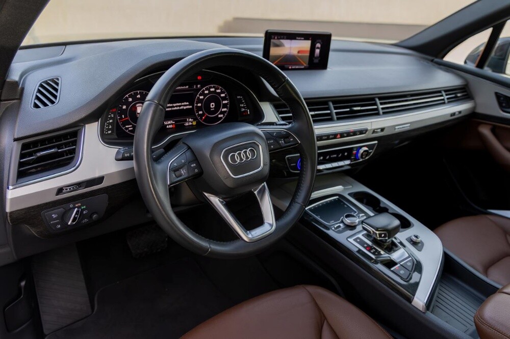 Audi Q7 S LINE - 6