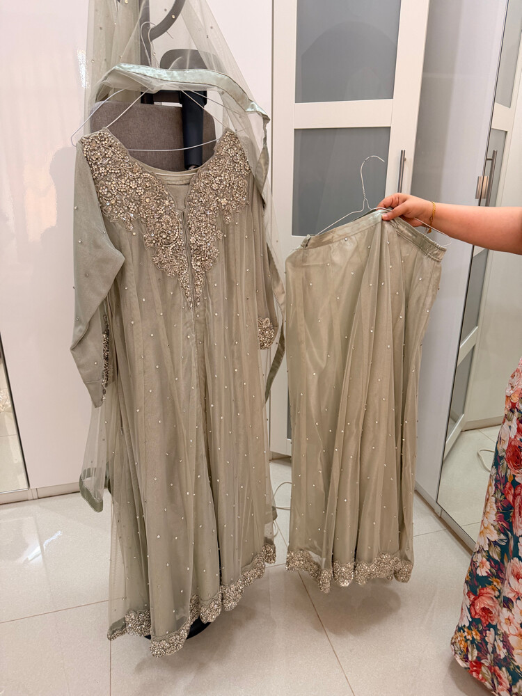 indian dresses - 1