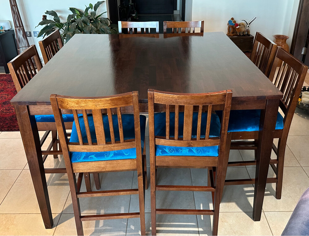 High Dining Table with 8 chairs - 1