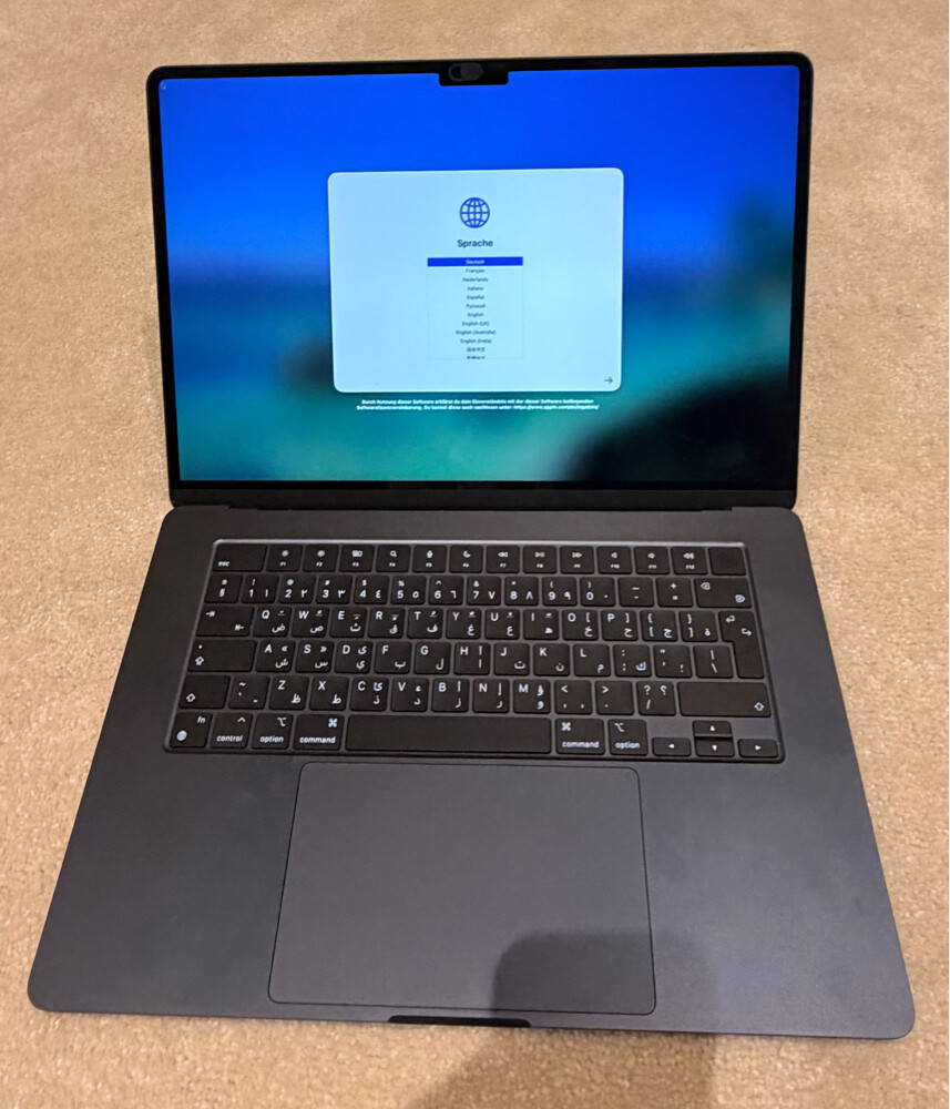 MacBook Air M2 - 15 Inch - 256 GB - 2