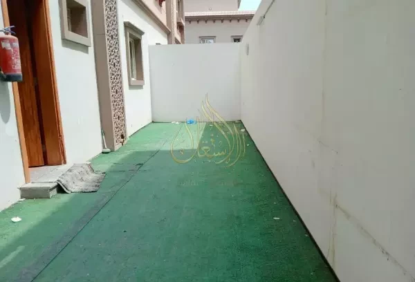 Furnished Villa in Abu Hamour - 4