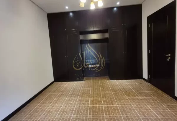 Elegant Villa in Al Hilal - 10