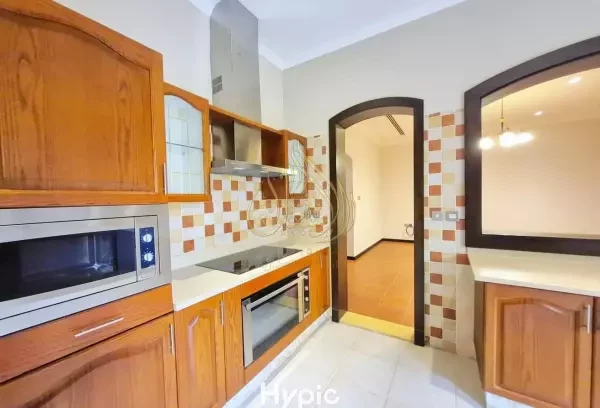 Elegant Villa in Al Hilal - 11
