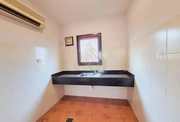 Elegant Villa in Al Hilal - 14