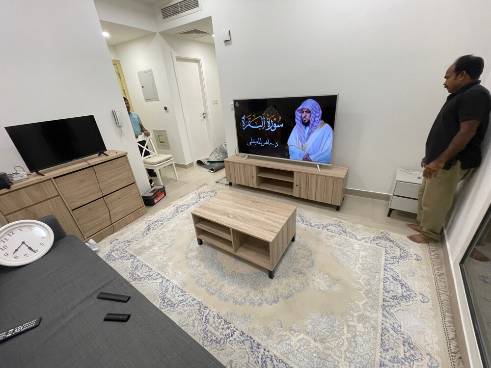 tv table and coffee table  - 10