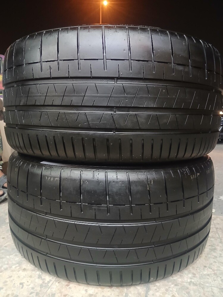 315/35/ZR22.Pirelli Pzero - 9