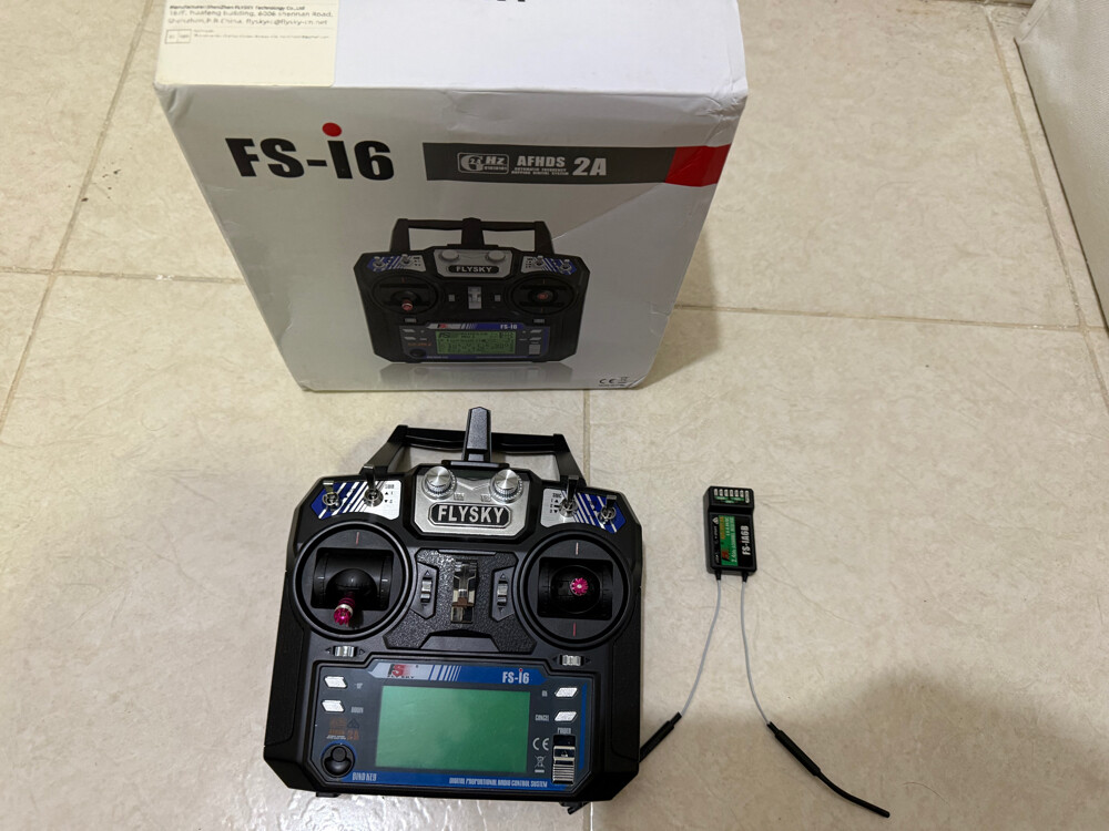 FlySky FS-i6 - 3