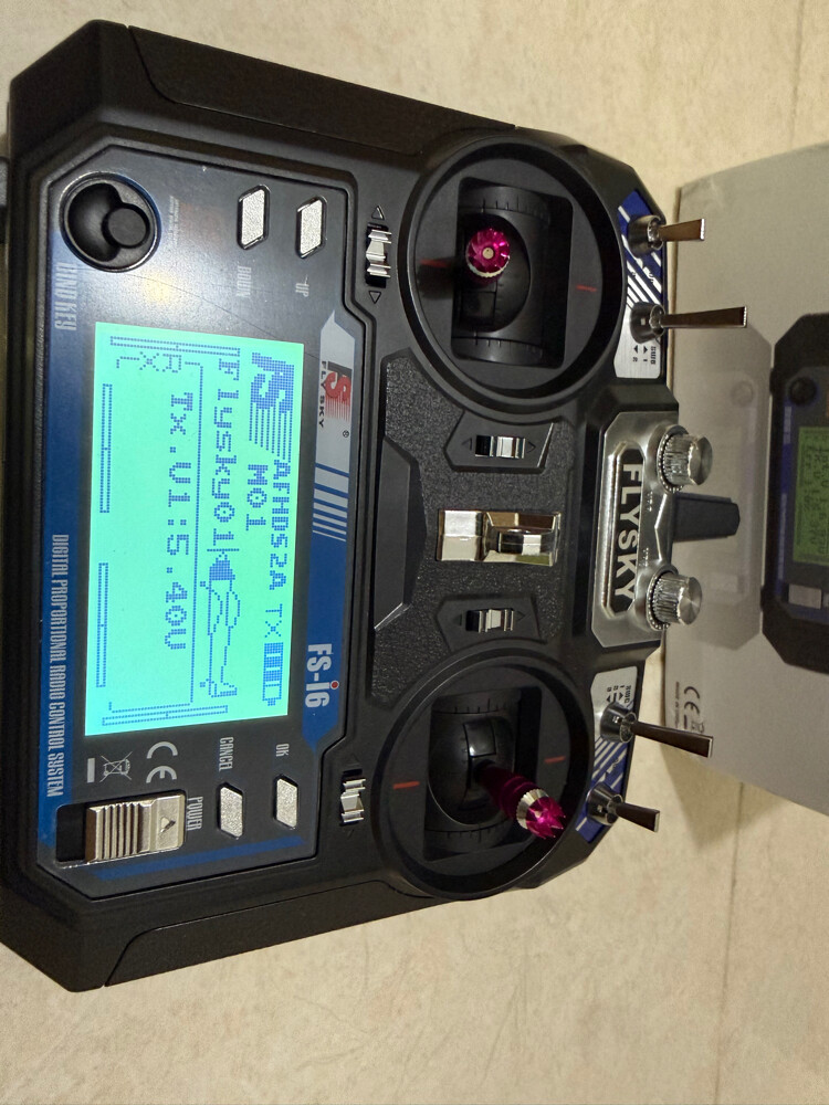 FlySky FS-i6 - 4