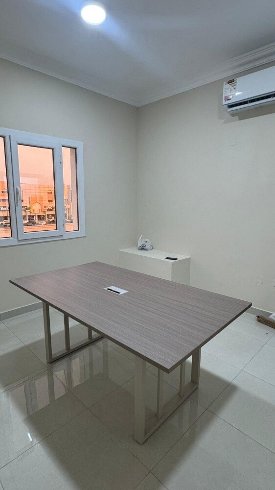 طاولة اجتماعات عصرية (جديدة) - 4