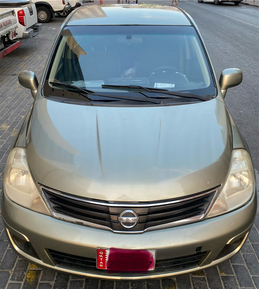 NISSAN TIIDA - 2