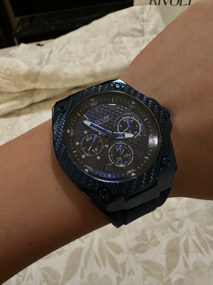 Guess sports watch - 2