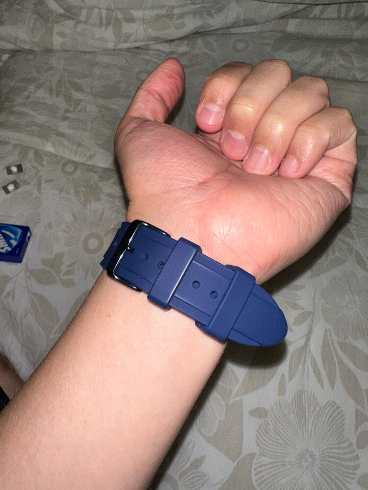 Guess sports watch - 4