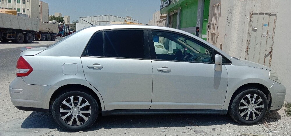 Nissan Tiida - 3