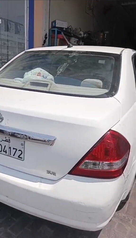 Nissan tida 2009 - 1