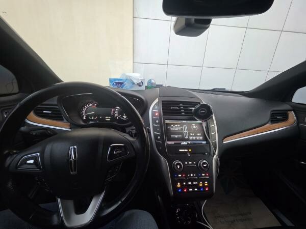Lincoln MKC in perfect condition - 3