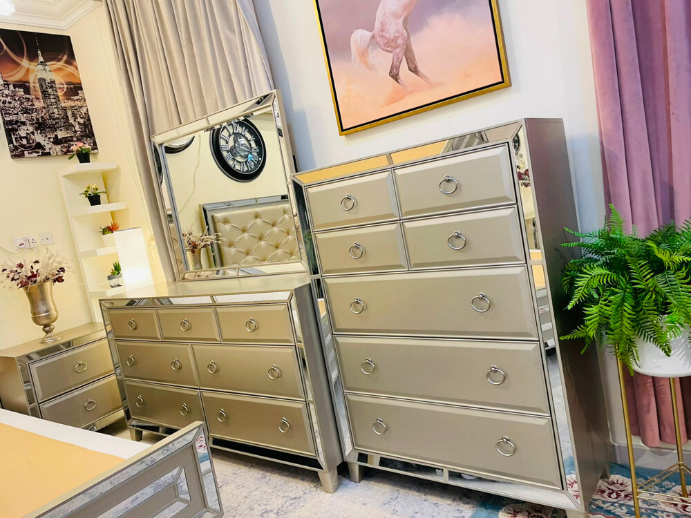 bedroom set selling - 5