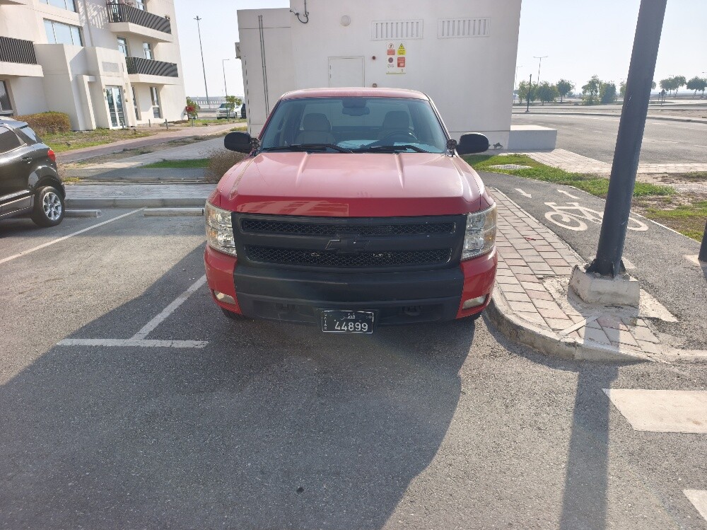 Chevrolet Silverado - 4