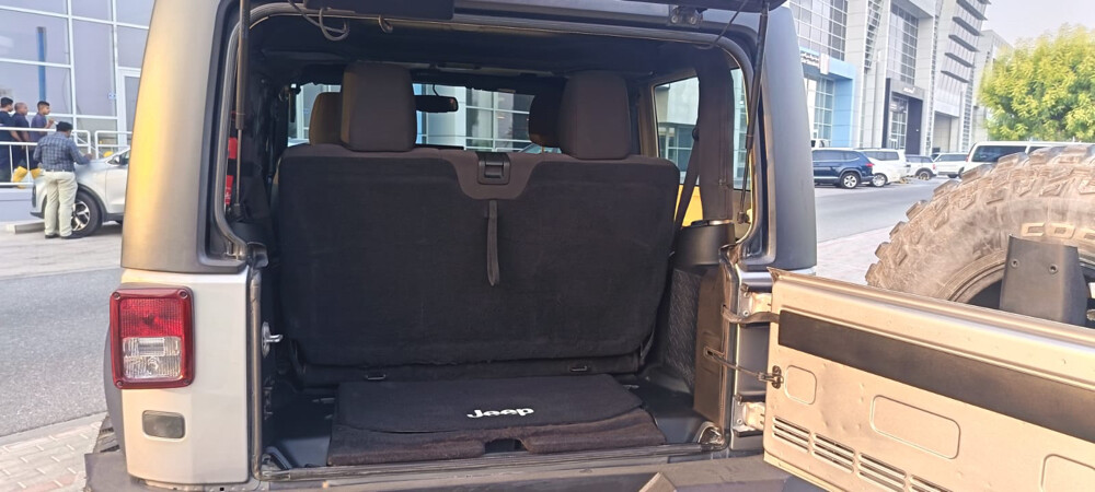Jeep wrangler  - 7