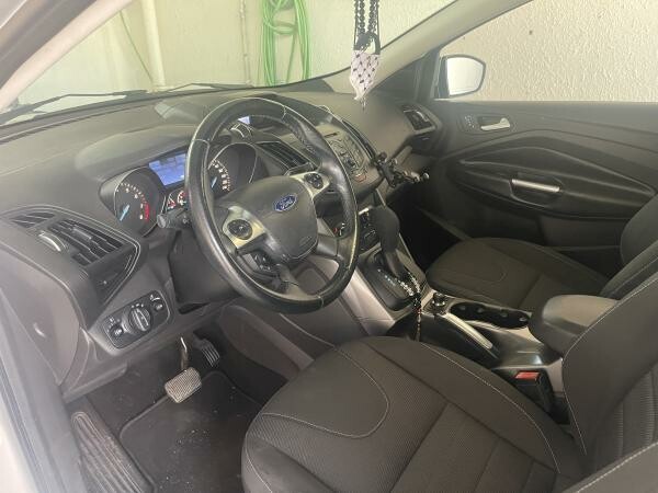 Ford Escape 2016 - 4