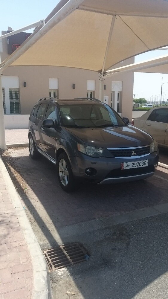 Mitsubishi outlander - 1