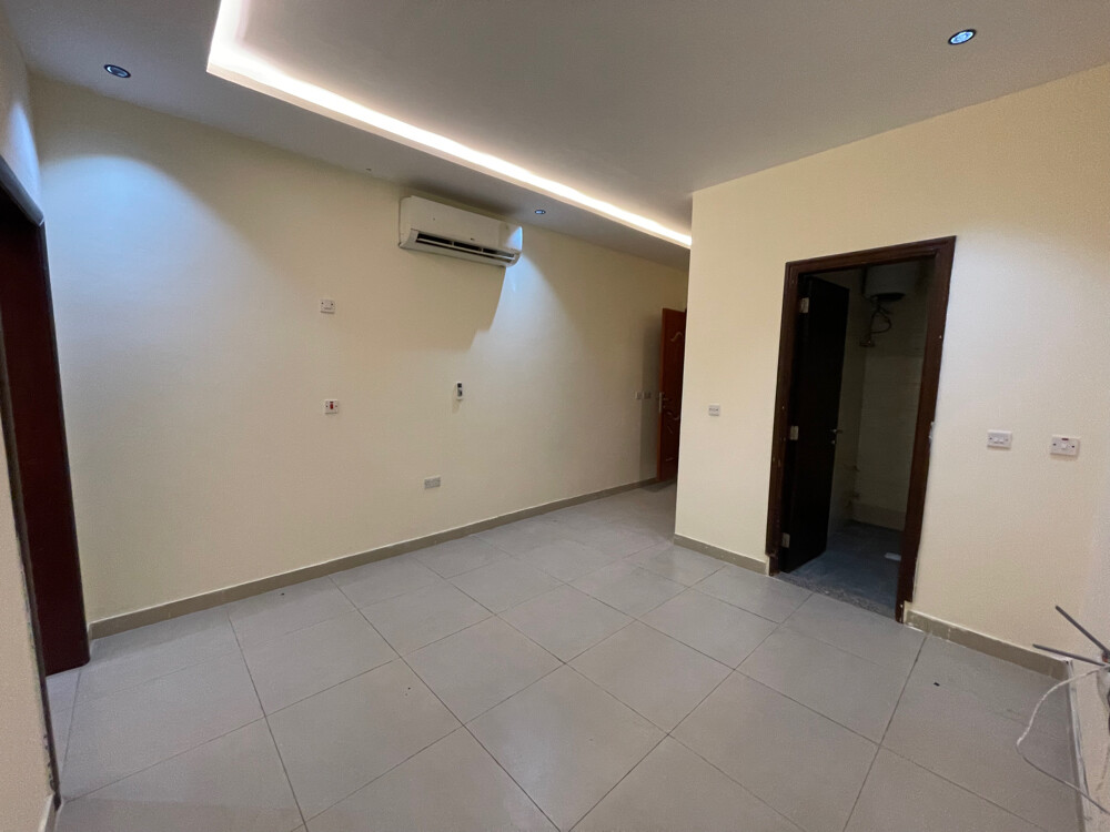 spacious 1BHK at al gharffah - 4