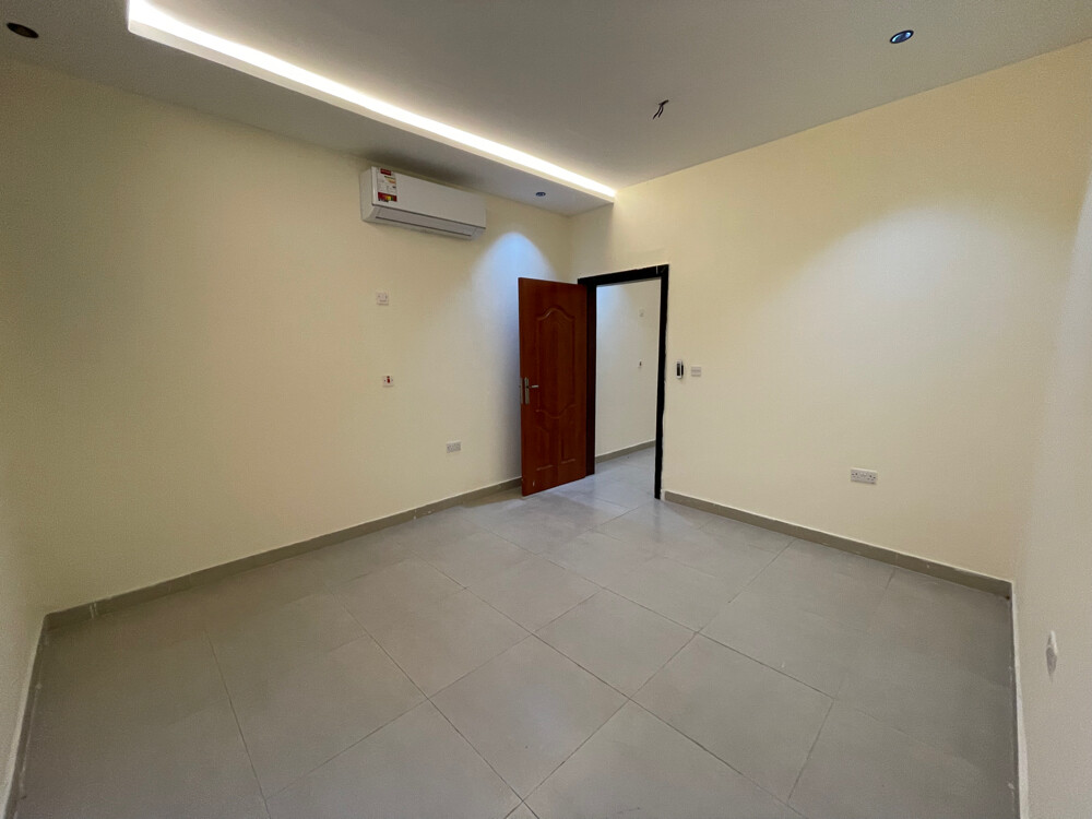 spacious 1BHK at al gharffah - 3