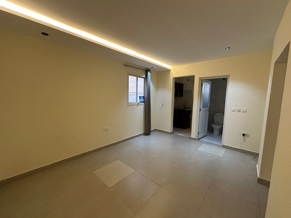 spacious studio at al gharffah - 1