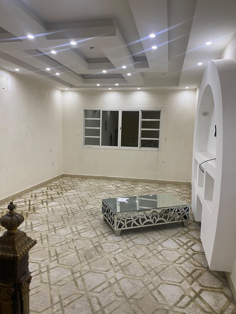 فيلا للايجار بمعيذر الجنوبي - 10