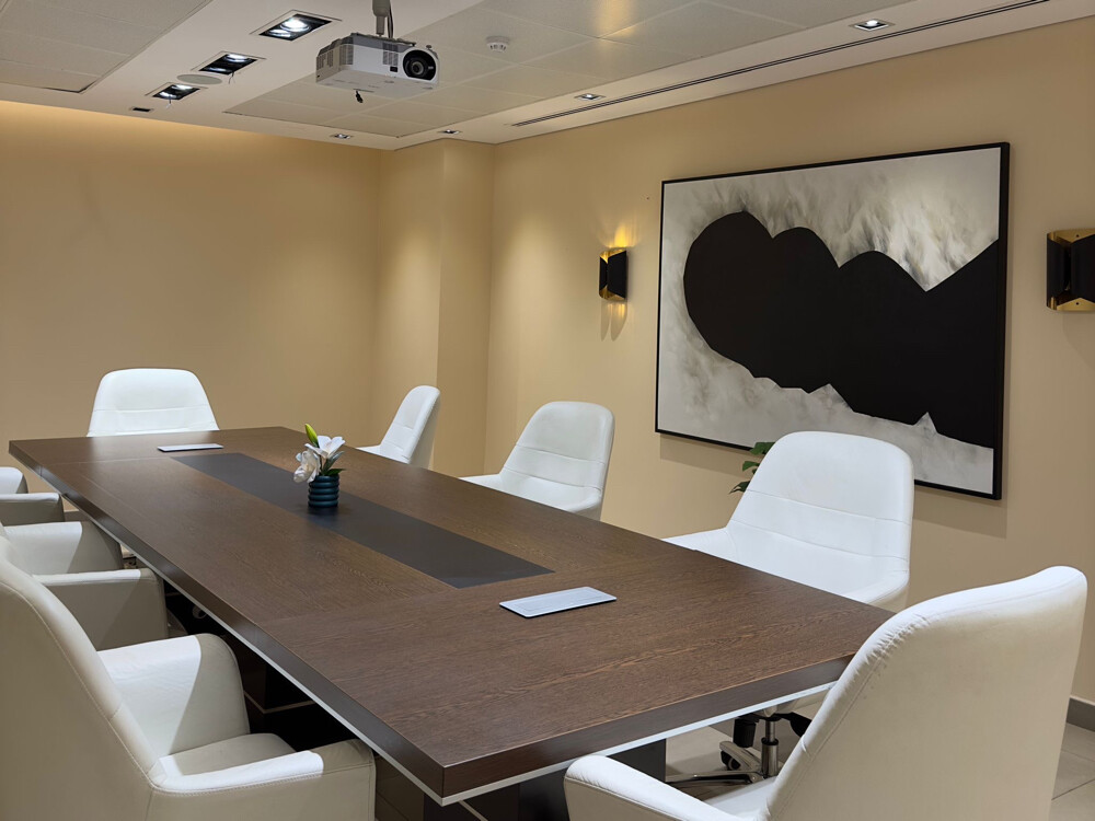 spacious office at al muntazah - 2