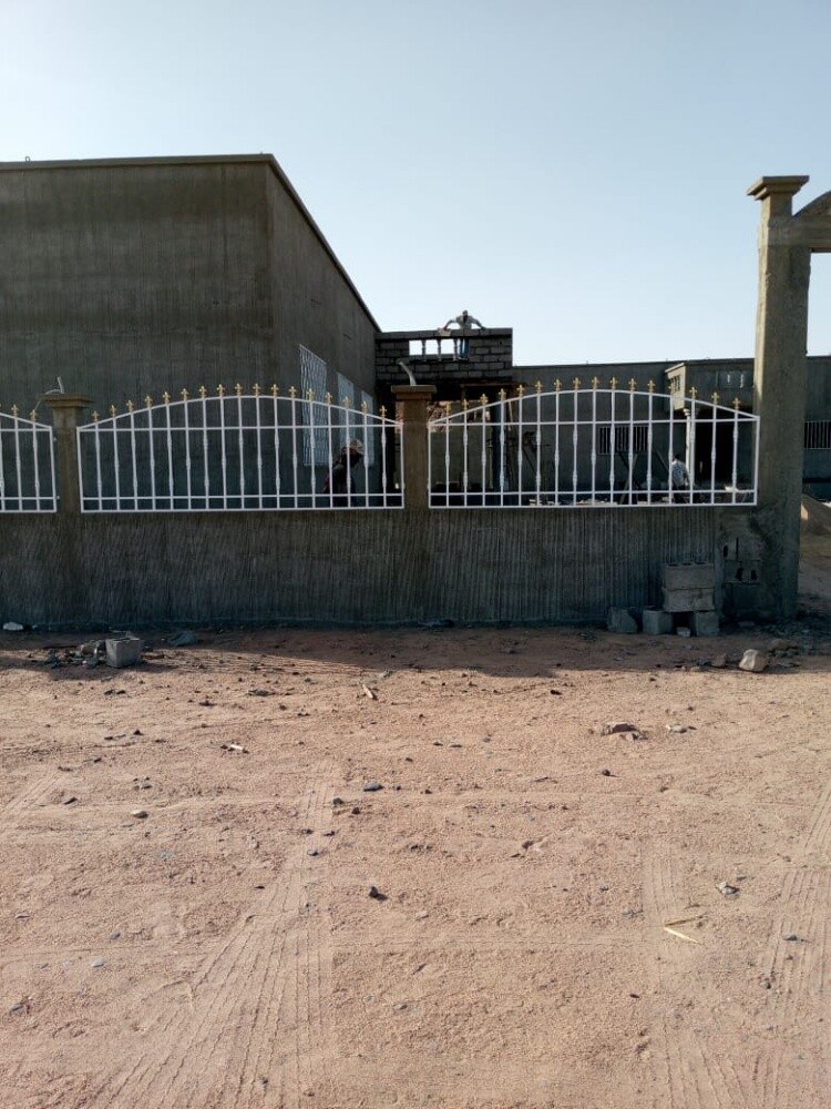نقوم بجميع الحدادة ترتيب وتركيب ا - 8