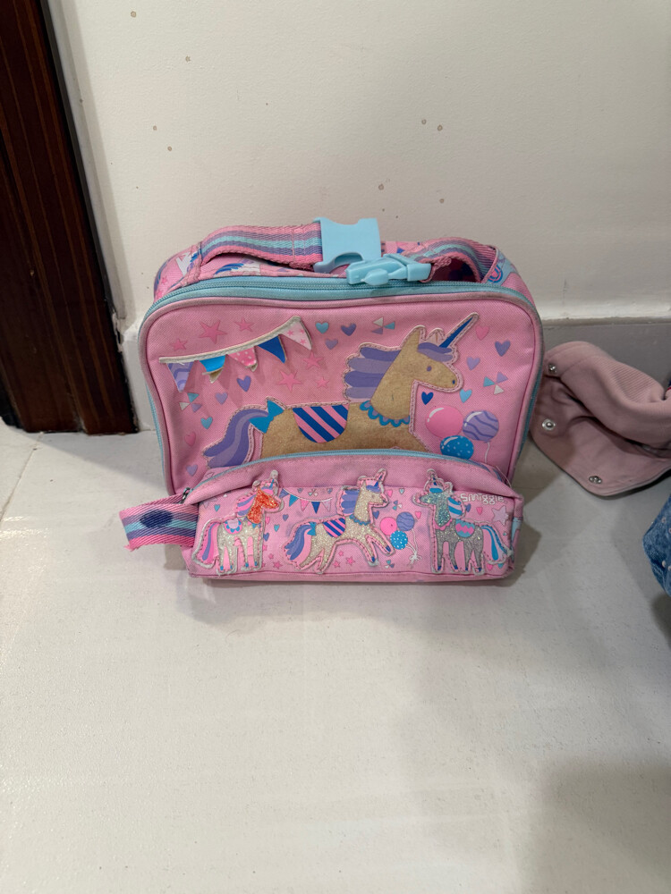 smiggle school set  - 2