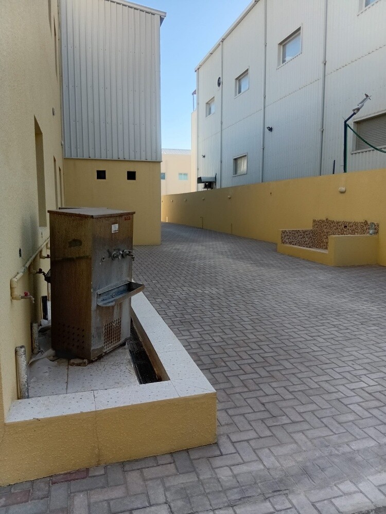 اجار اول ساكن بركة العوامر مستودع - 3