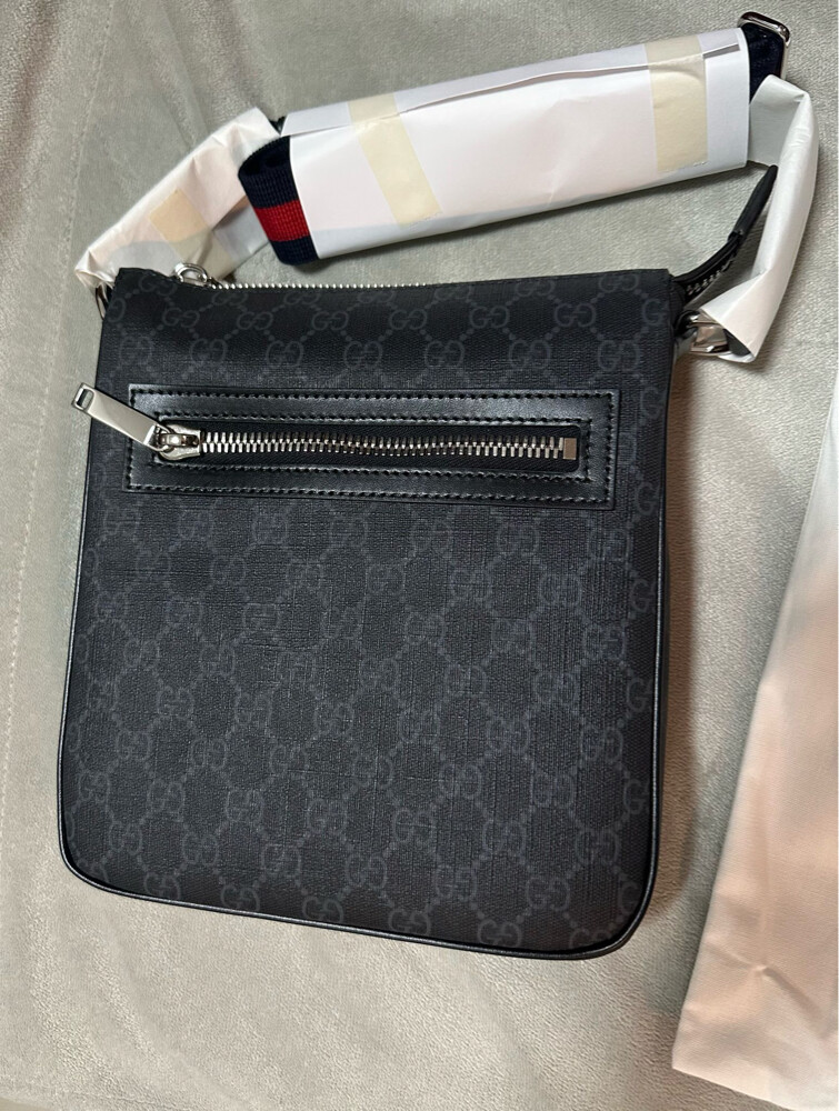 NEW in box — GUCCI ( authentic) - 2