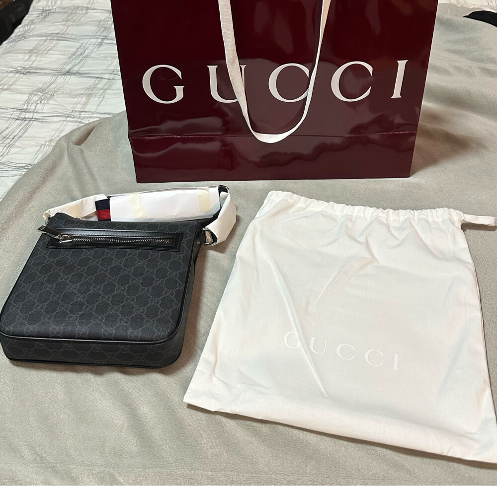 NEW in box — GUCCI ( authentic) - 1