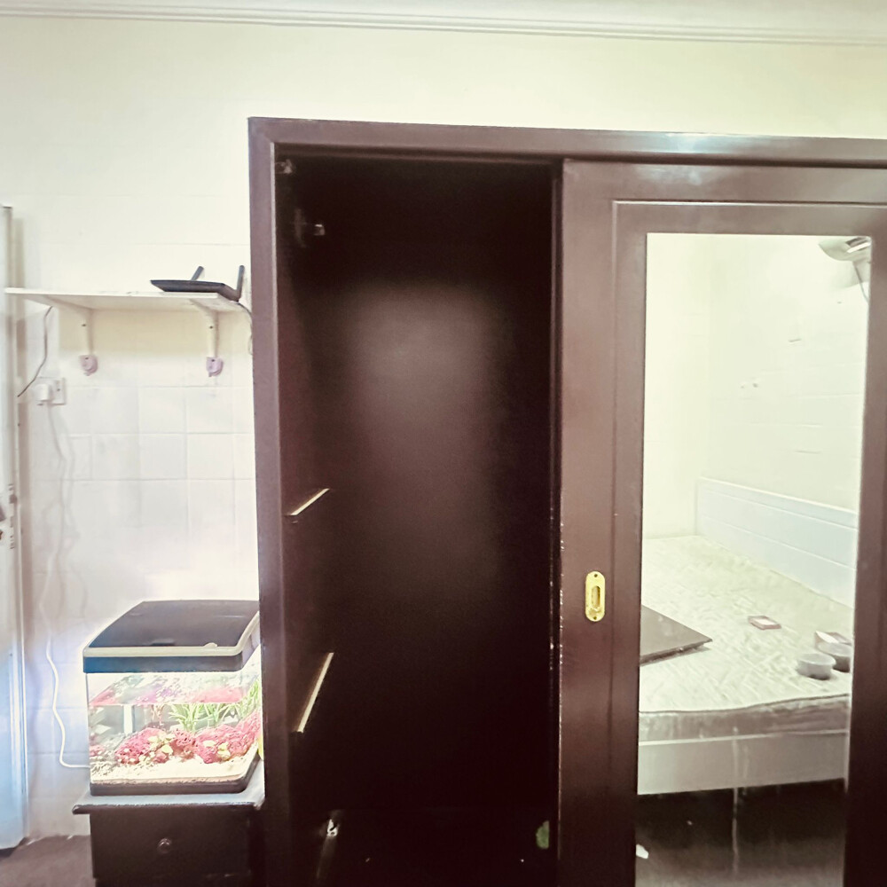 sliding wardrobe - 2