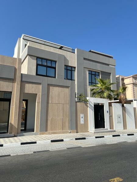فيلا فخمة مفروشة بالكامل   الوكرة - 1