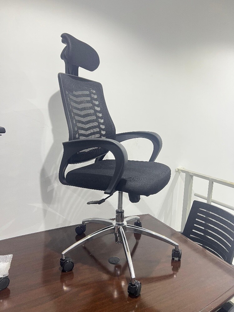 Used office furniture buy sell - 9