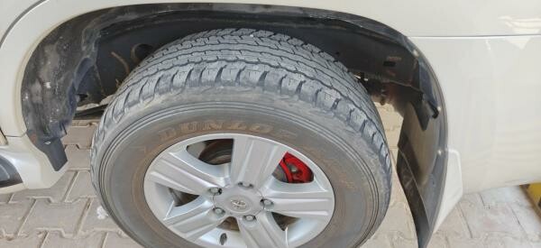 285-60-18 Tyres - 1