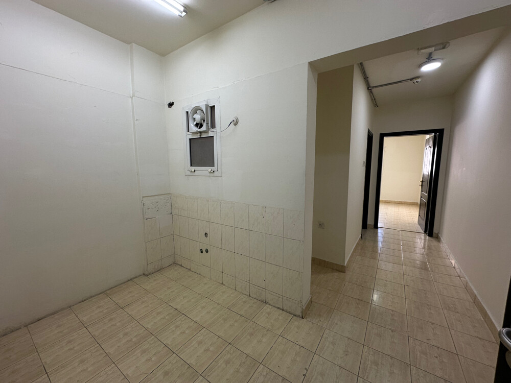 spacious office at salwa road - 2