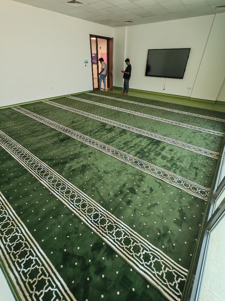 Mosque carpet, prayer carpet - 1