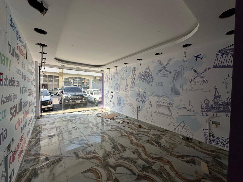 spacious shop at salwa road - 1