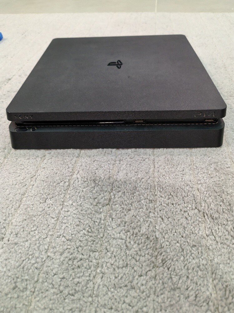 ps4 slim 500 gb - 1