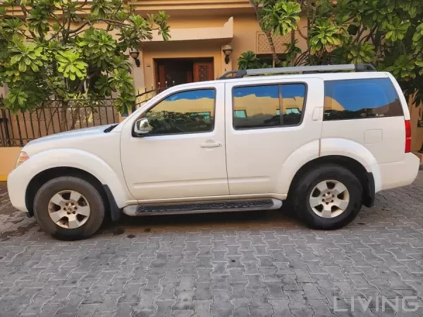 نيسان باثفايندر بحالة جيدة جدا - 1