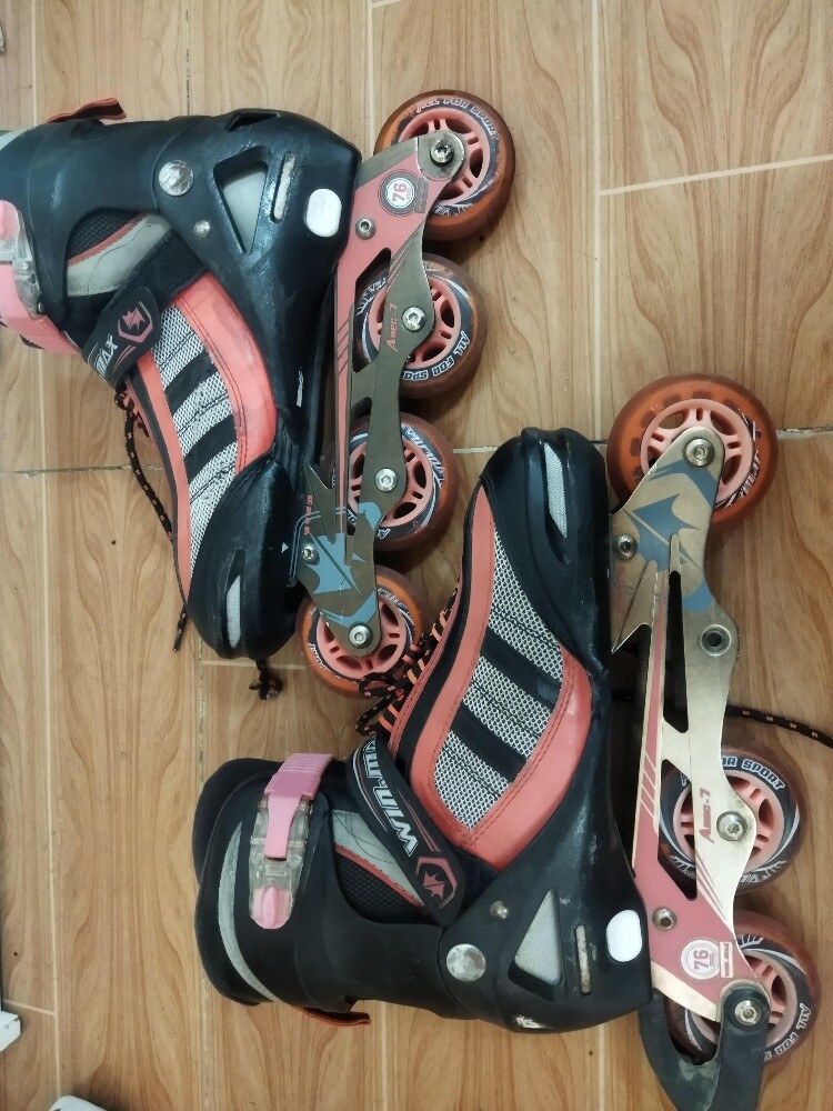 Used roller skates for sale, - 7