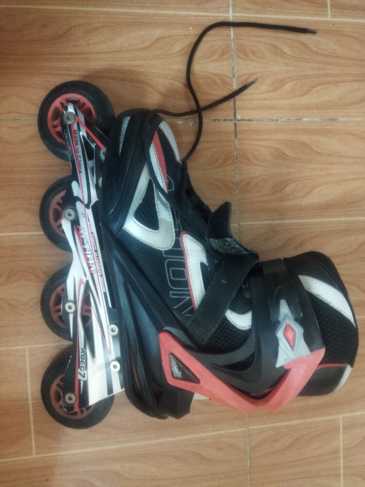 Used roller skates for sale, - 1