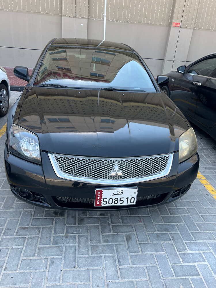 متسوبيشي جالنت - 1