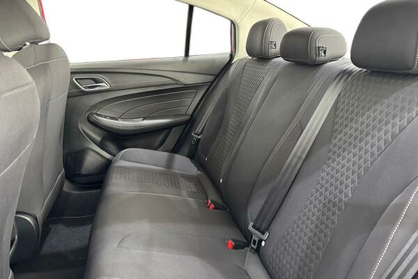 MG 5 1.5L 2024 84,239 KM - 9