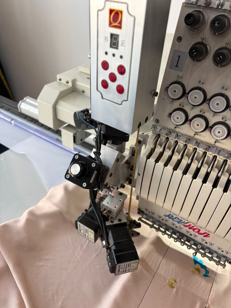 embroidery machine +bead device  - 2