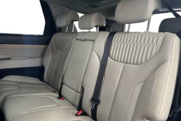 HYUNDAI PALISADE FULL OPTION 3.8L - 7