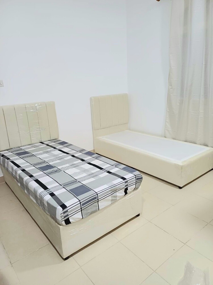 Bangkok furniture seal - 12